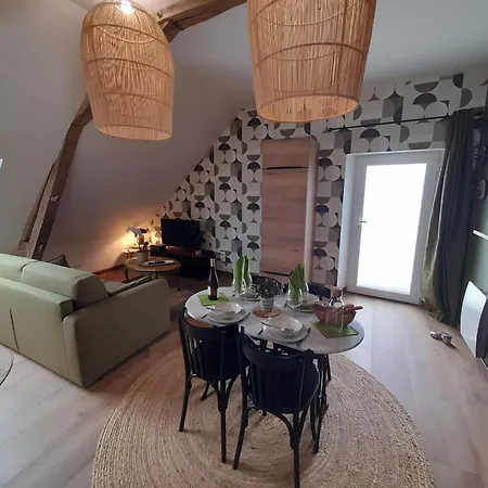 Le Logis D'emerance Apartman *