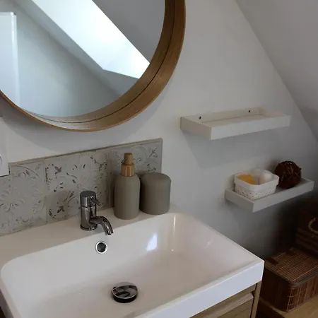 Le Logis D'emerance Apartment