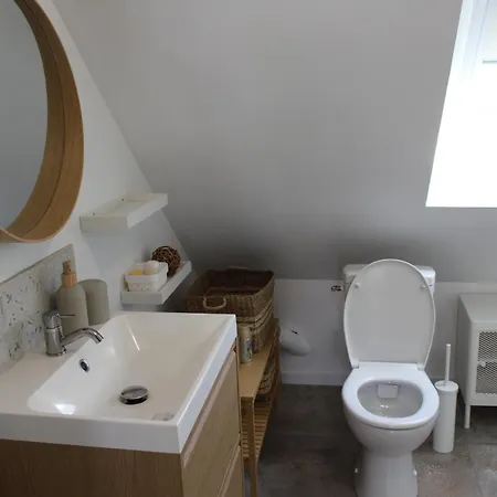 公寓 Le Logis D'emerance La Poueze