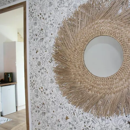Le Logis D'emerance Apartment *