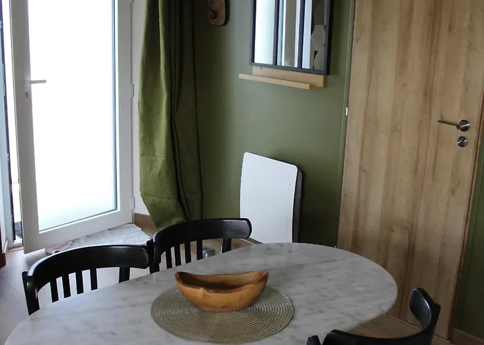 Le Logis D'emerance La Pouëze