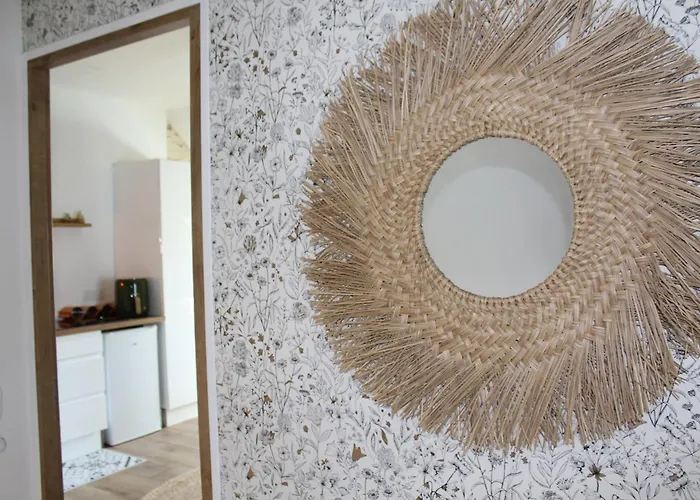 Le Logis D'emerance Apartman *